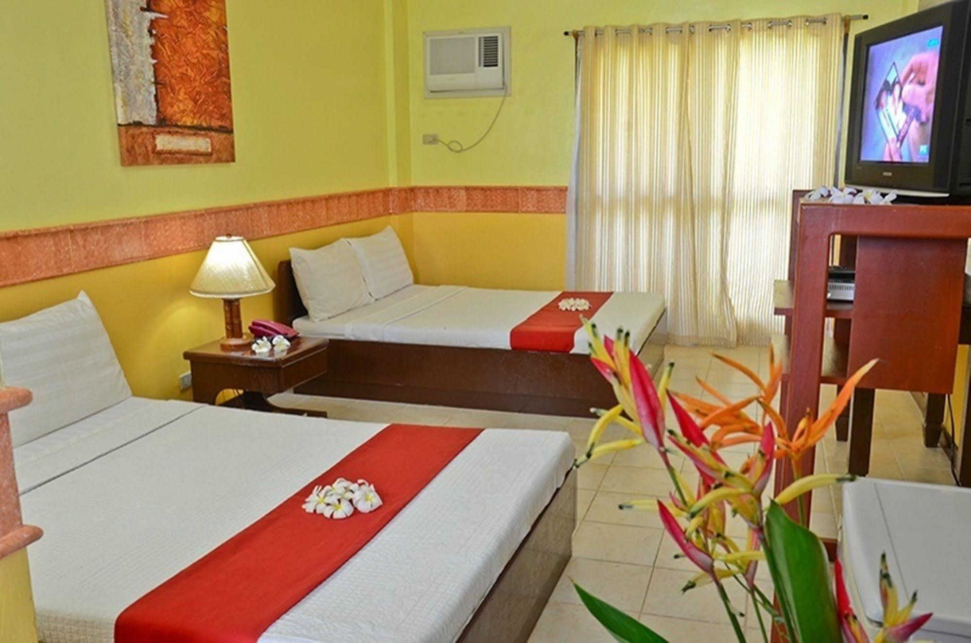 Crystal Paradise Resort Spa & Winery Narra Exterior foto